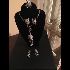 White & Green Crystal Tiger 3pc Set + Bonus!